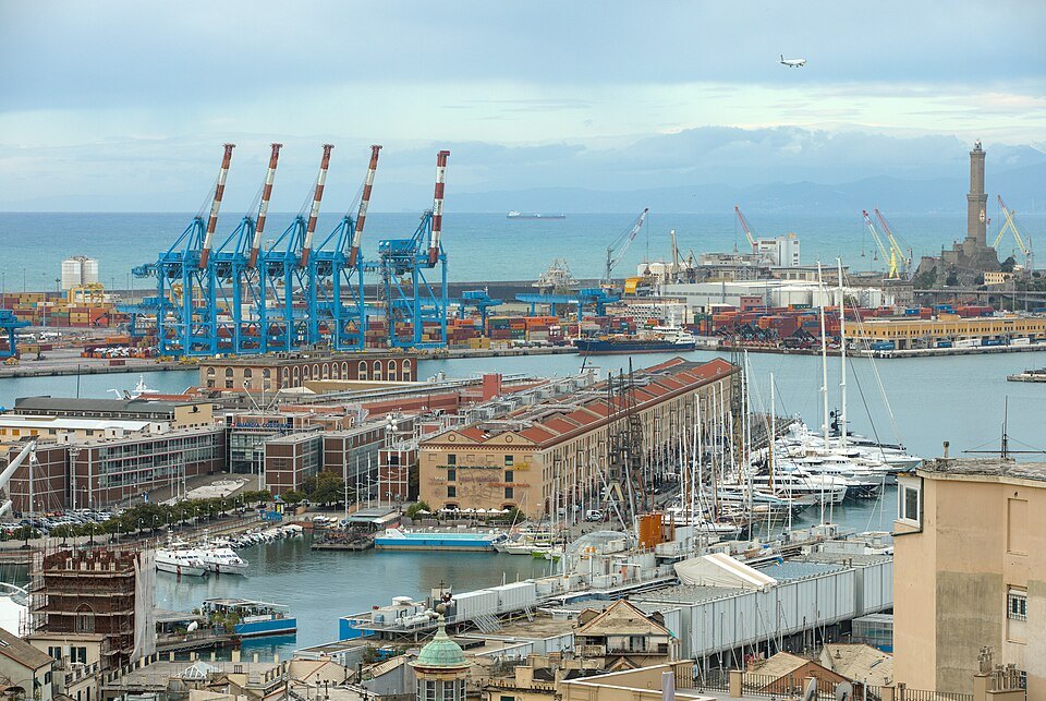 The container cranes and the Lanterna from the Belvedere Montaldo