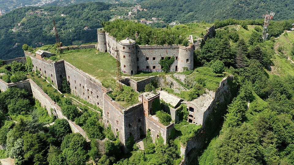 Forte Sperone on its ridge, the walls running down on either side